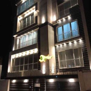آپارتمان نوساز در خیابان طالقانی آمل