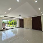 ویلای تریبلکس نمامدرن استخر دار لاکچری