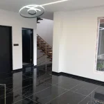 ویلای تریبلکس نمامدرن روفگاردن