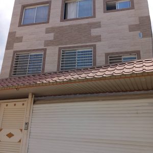 آپارتمان دو واحدی در خیابان طالب آملی