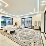 ویلای استخردار تریبلکس نما کلاسیک