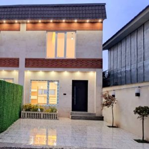 ویلای جنگلی نزدیک به دریا