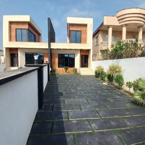 ویلای شهرکی نوساز شیک در آهودشت