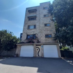 آپارتمان شیک آسانسوردار در بلوار منفرد