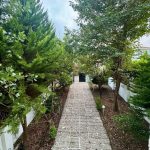 ویلاباغ بسیار سرسبز در چمستان