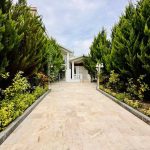 ویلای شهرکی نیم پیلوت