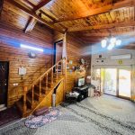 ویلای شهرکی نیم‌پیلوت در چمستان