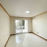 ویلای شهرکی نیم پیلوت