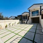 ویلای نیم پیلوت داخل بافت در کلوده