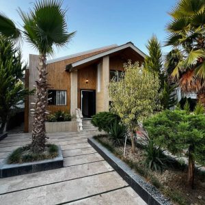 ویلای روستایی نیم پیلوت زیبا