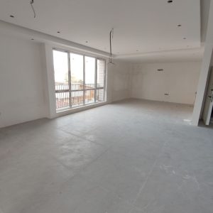 آپارتمان نوساز در خیابان طبری