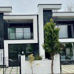 دو دستگاه ویلا جنگلی دوبلکس