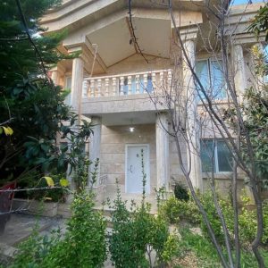 ویلای جنگلی استخردار تریپلکس کلاسیک