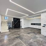 ویلای جنگلی روف دار تریپلکس