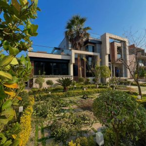 ویلای روستایی استخردار روفگاردن لوکس