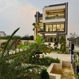 ویلای جنگلی استخردار لاکچری روفگاردن