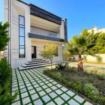 ویلای جنگلی با ویوی جنگل