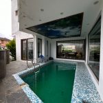 ویلای استخردار روفگاردن لاکچری