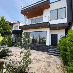 ویلای شهرکی استخردار روفگاردن دوبلکس