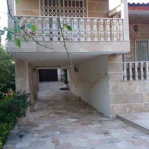 ویلای شهرکی نیم پیلوت دو نبش