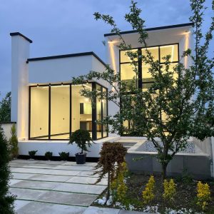 ویلای روستایی نمامدرن استخردار شیک